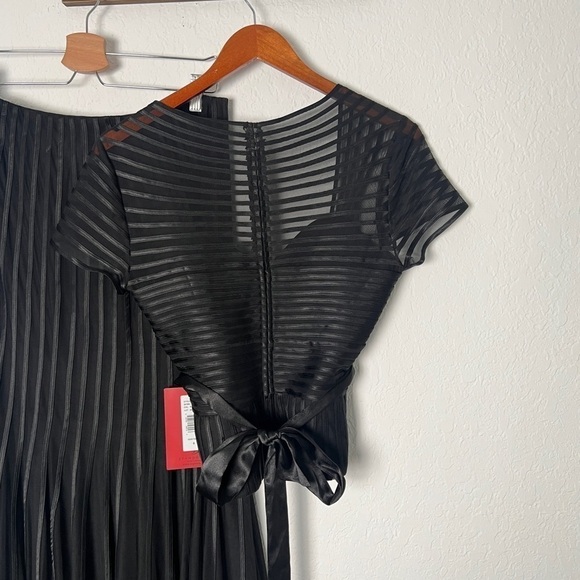 JS Collections Sweetheart Neckline Mock Two Piece Mesh and Satin Dress - Picture 5 of 10